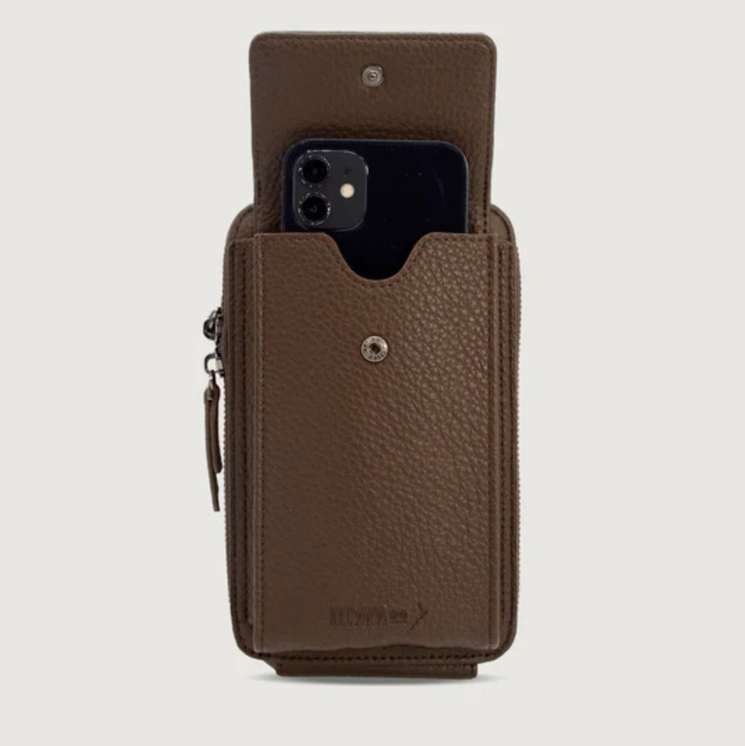 Crossbody Bag - The Courtenay Place - Brown