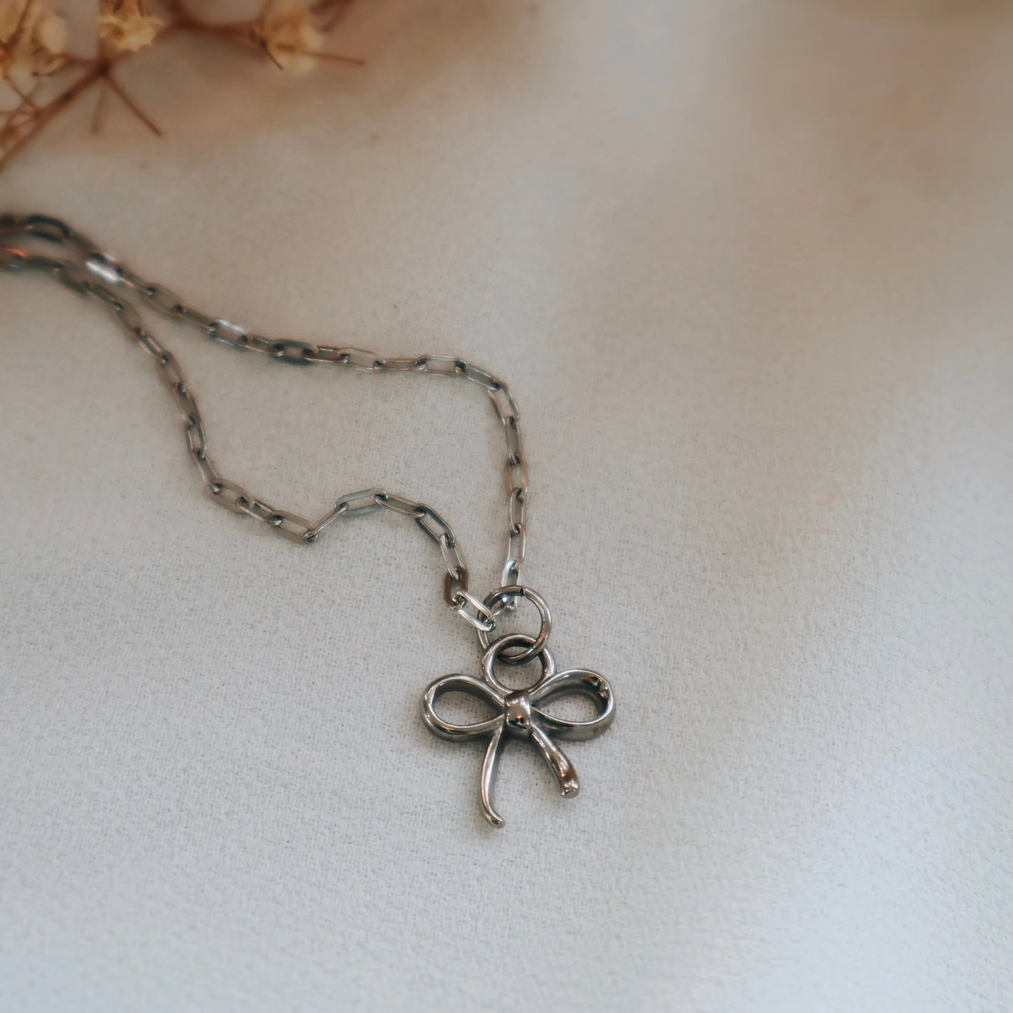 Necklace - Katy B - Bow
