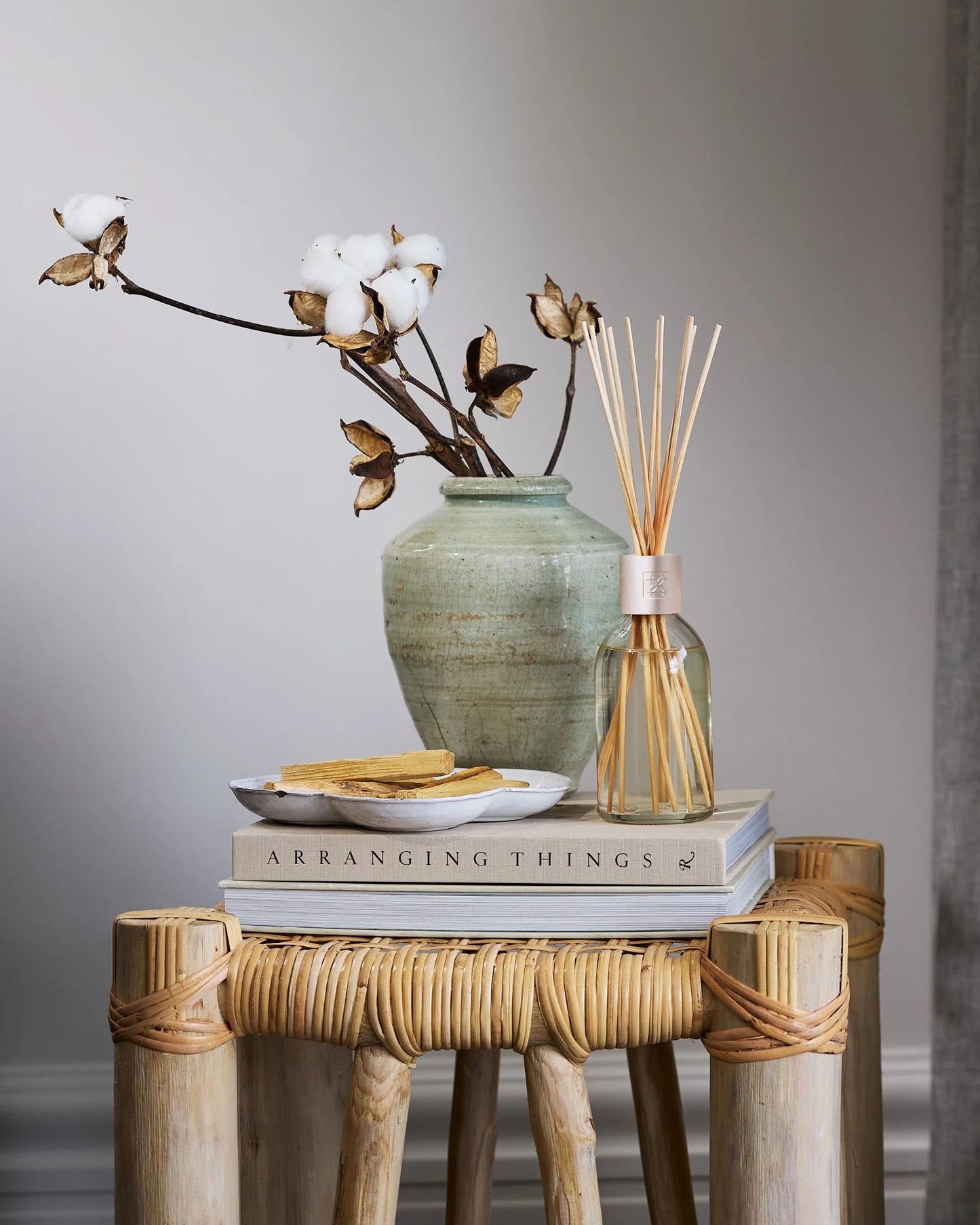 Reed Diffuser - Cotton Flower & Freesia - Circa