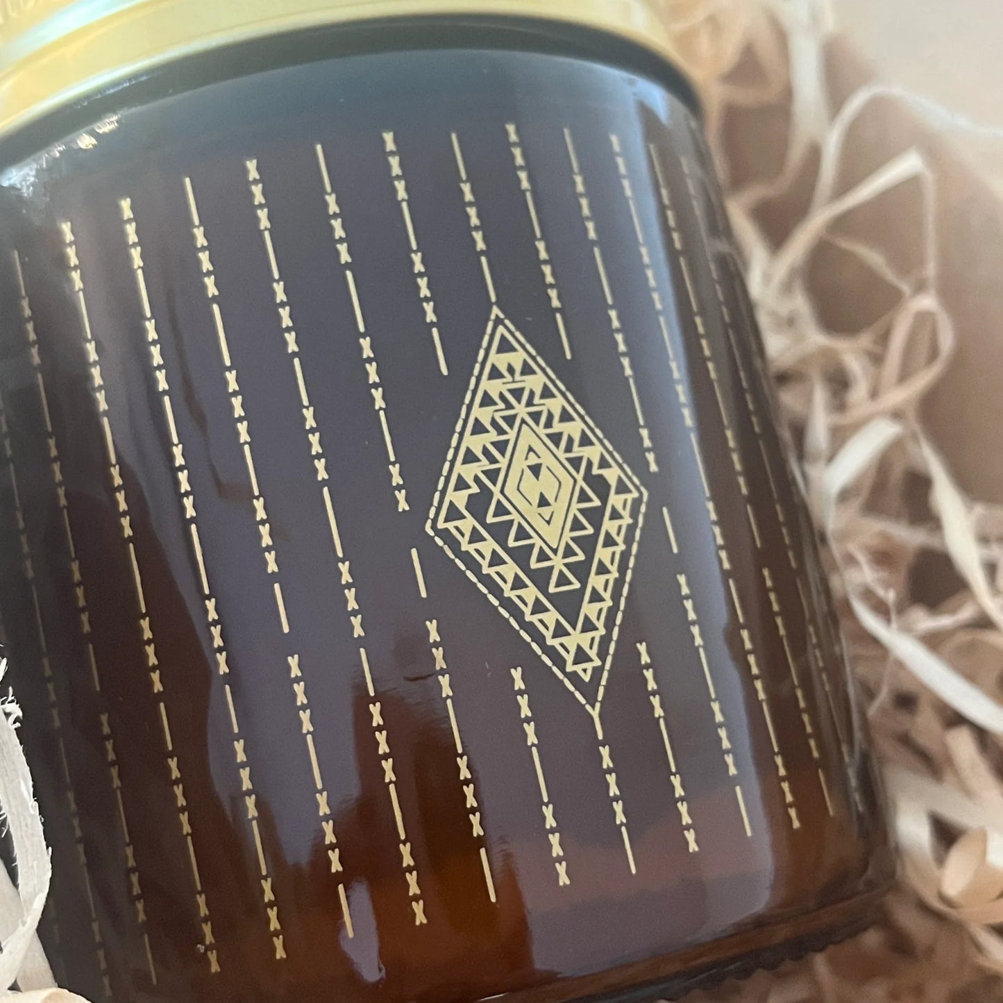 Candle - Ngā hihi o Hiwa-i-te-rangi
