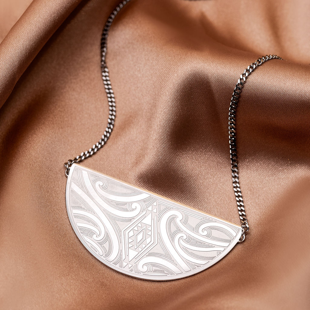 Necklace - Rerehua - Manawa