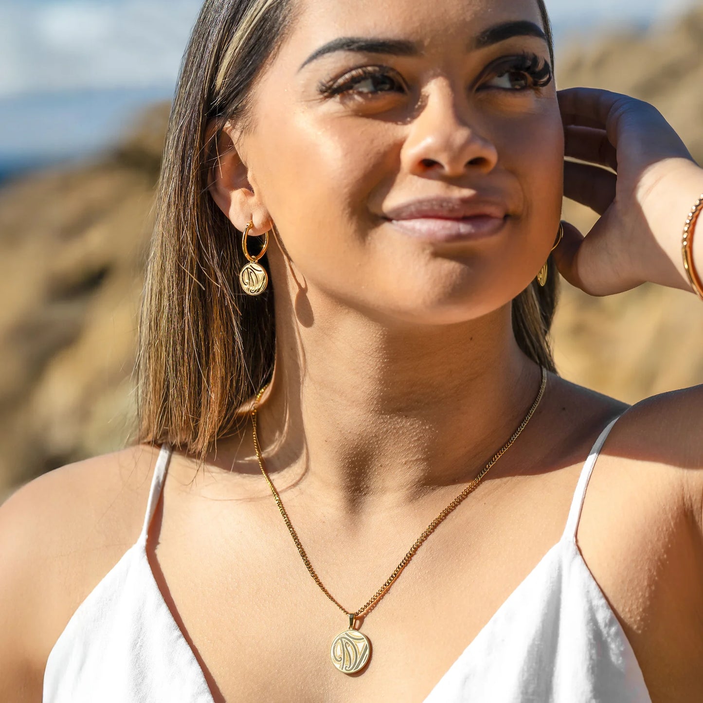 Necklace - Rerehua - Mangōpare
