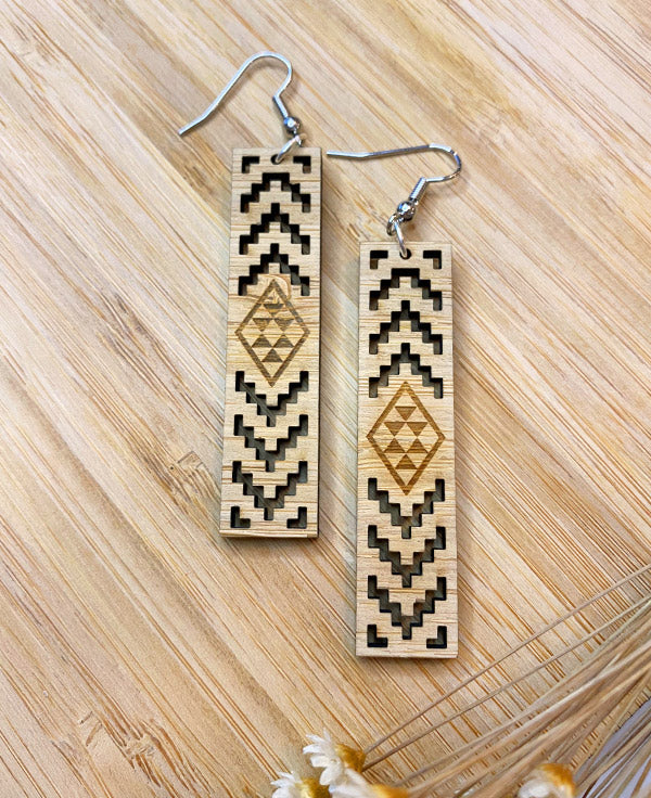 Earrings - Mako Design - Taniko Poutama