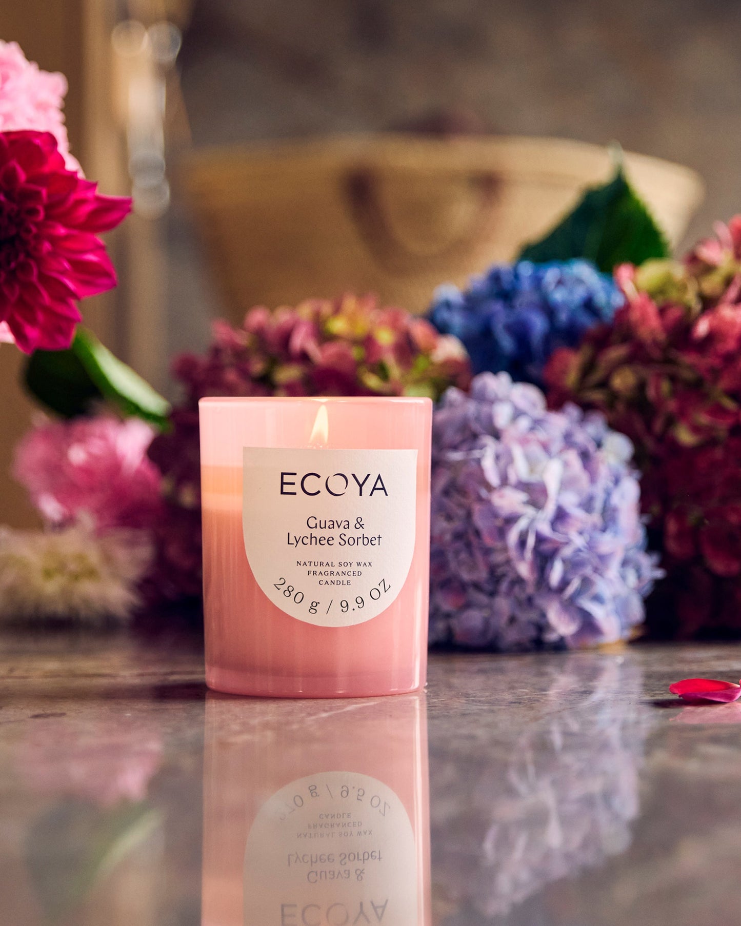 Metro Candle - Ecoya - Guava & Lychee