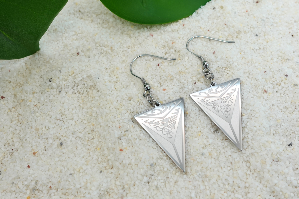 Earrings - Rerehua - Matau