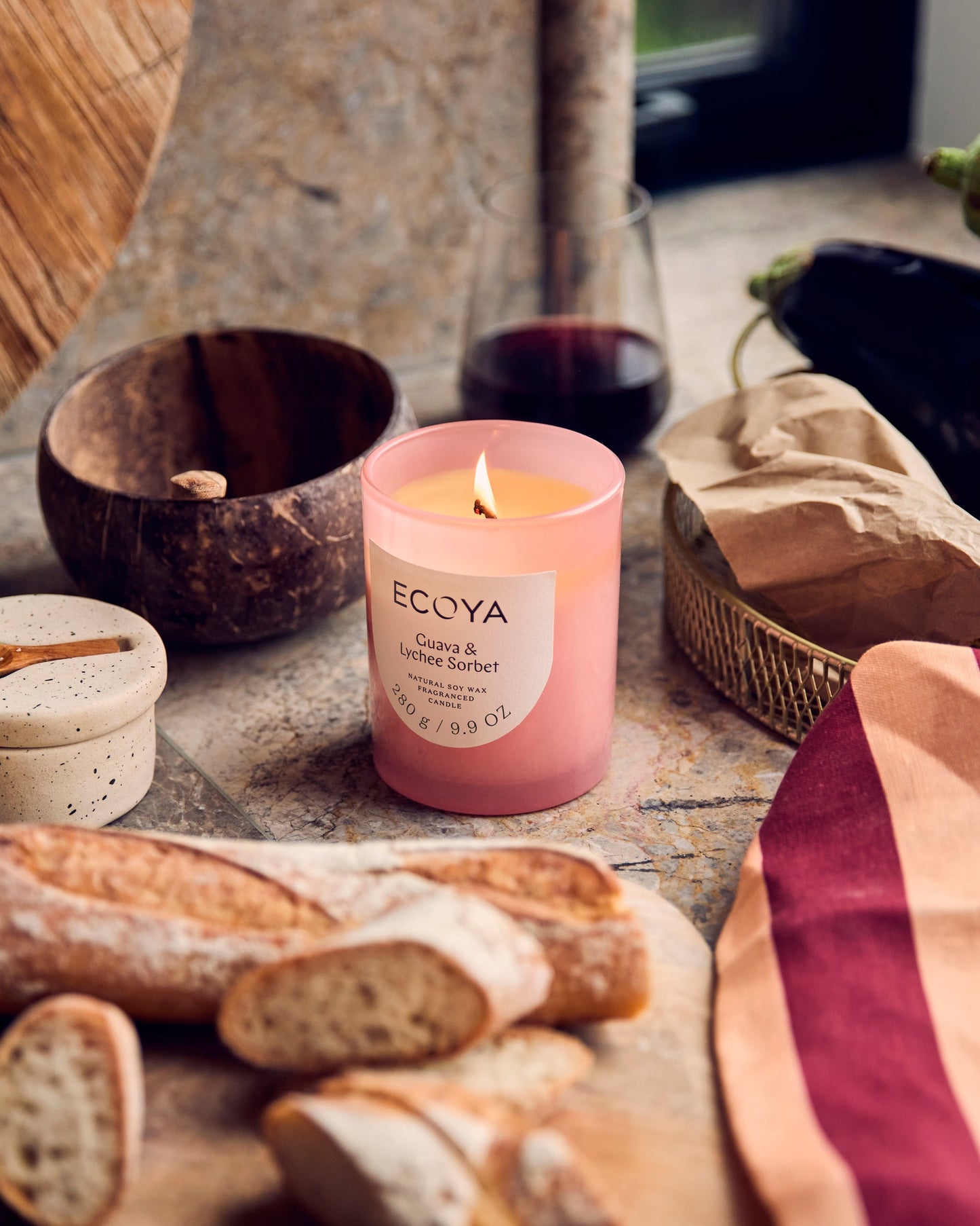 Metro Candle - Ecoya - Guava & Lychee