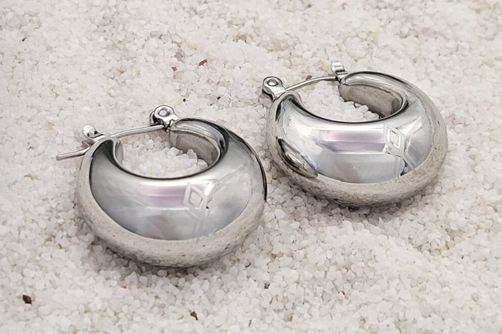 Earrings - Rerehua - Ika Hoops