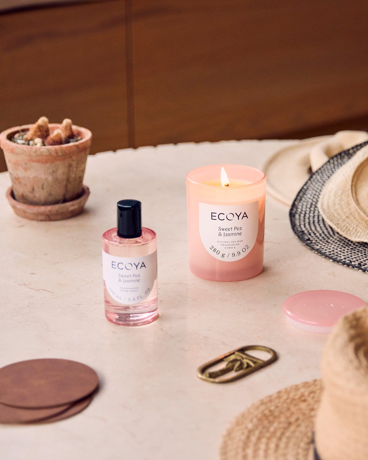 Metro Candle - Ecoya - Sweet Pea & Jasmine