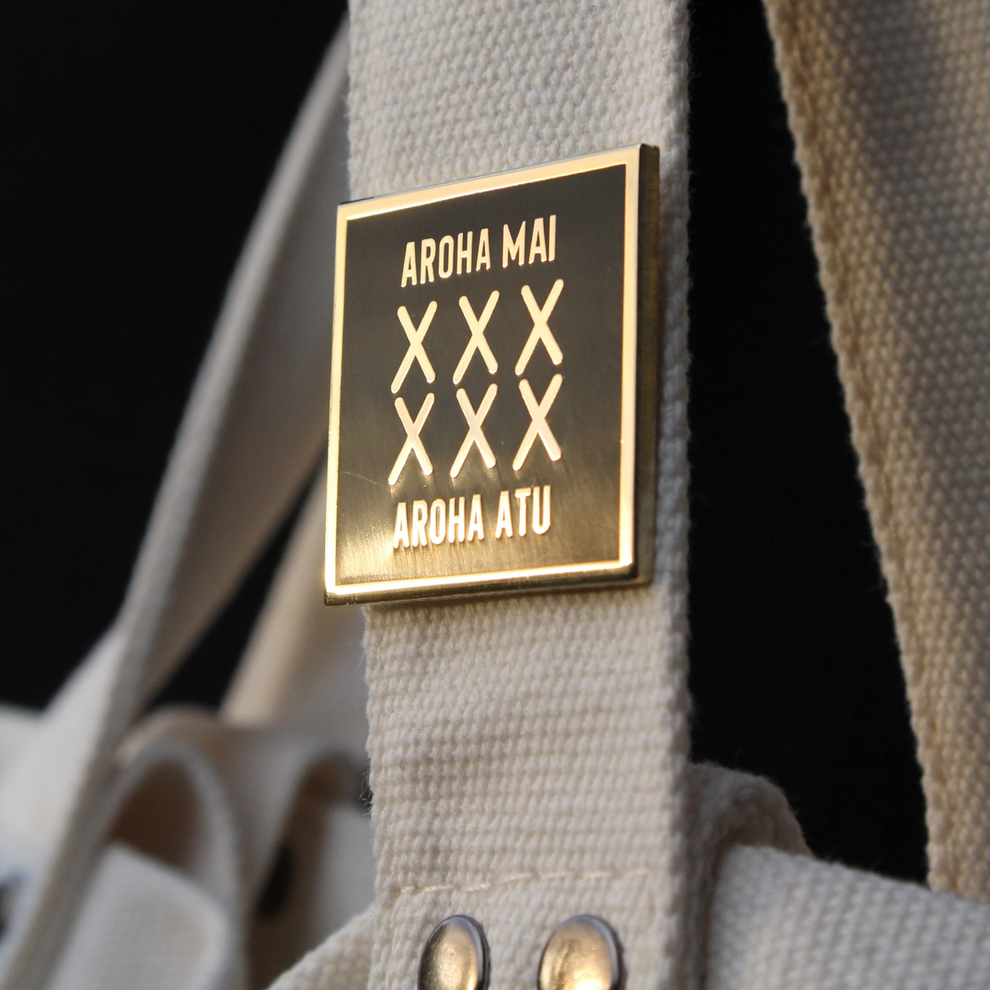 Pin - Aroha Mai Aroha Atu - Waihonga