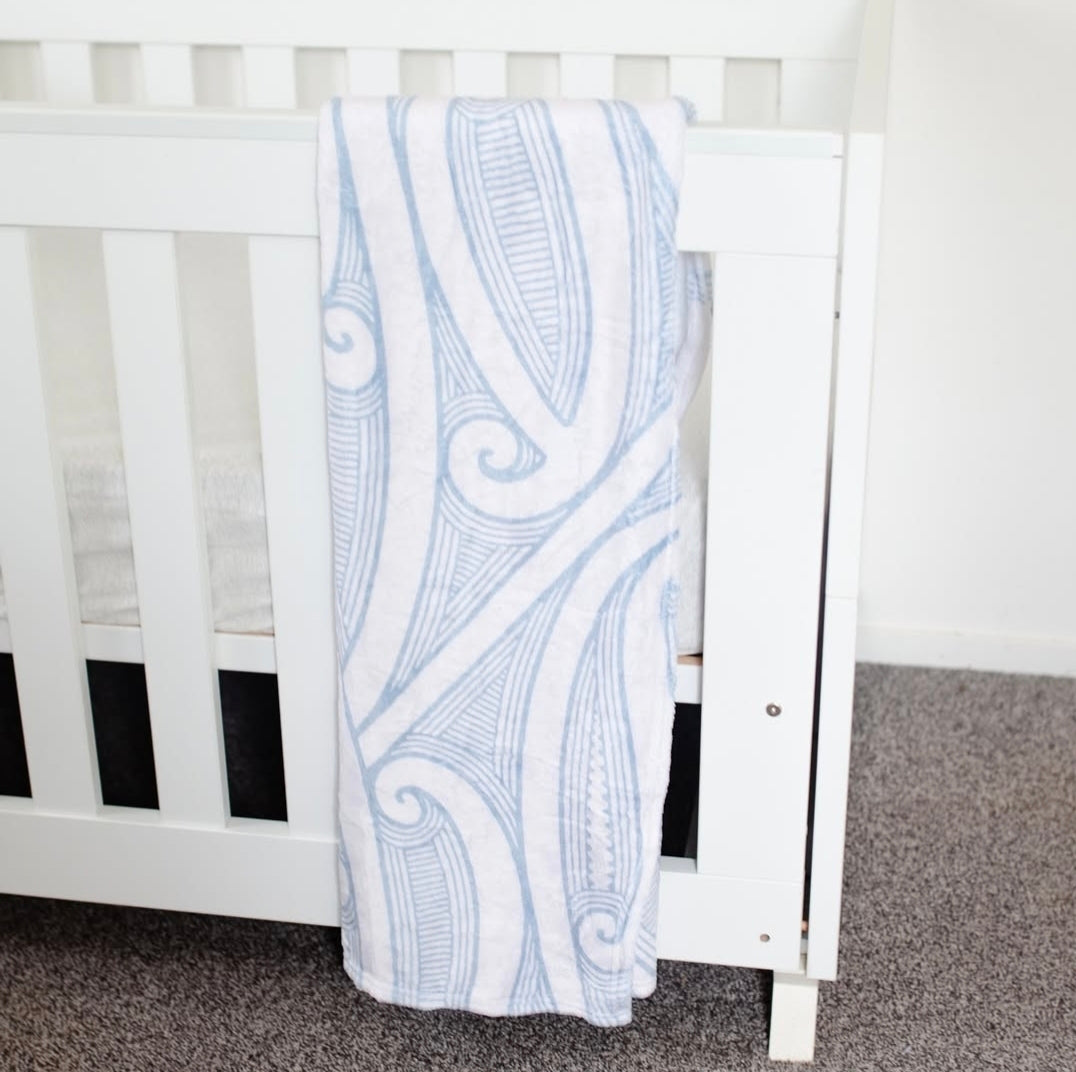 Cot Size Minky Paraikete - Kahurangi