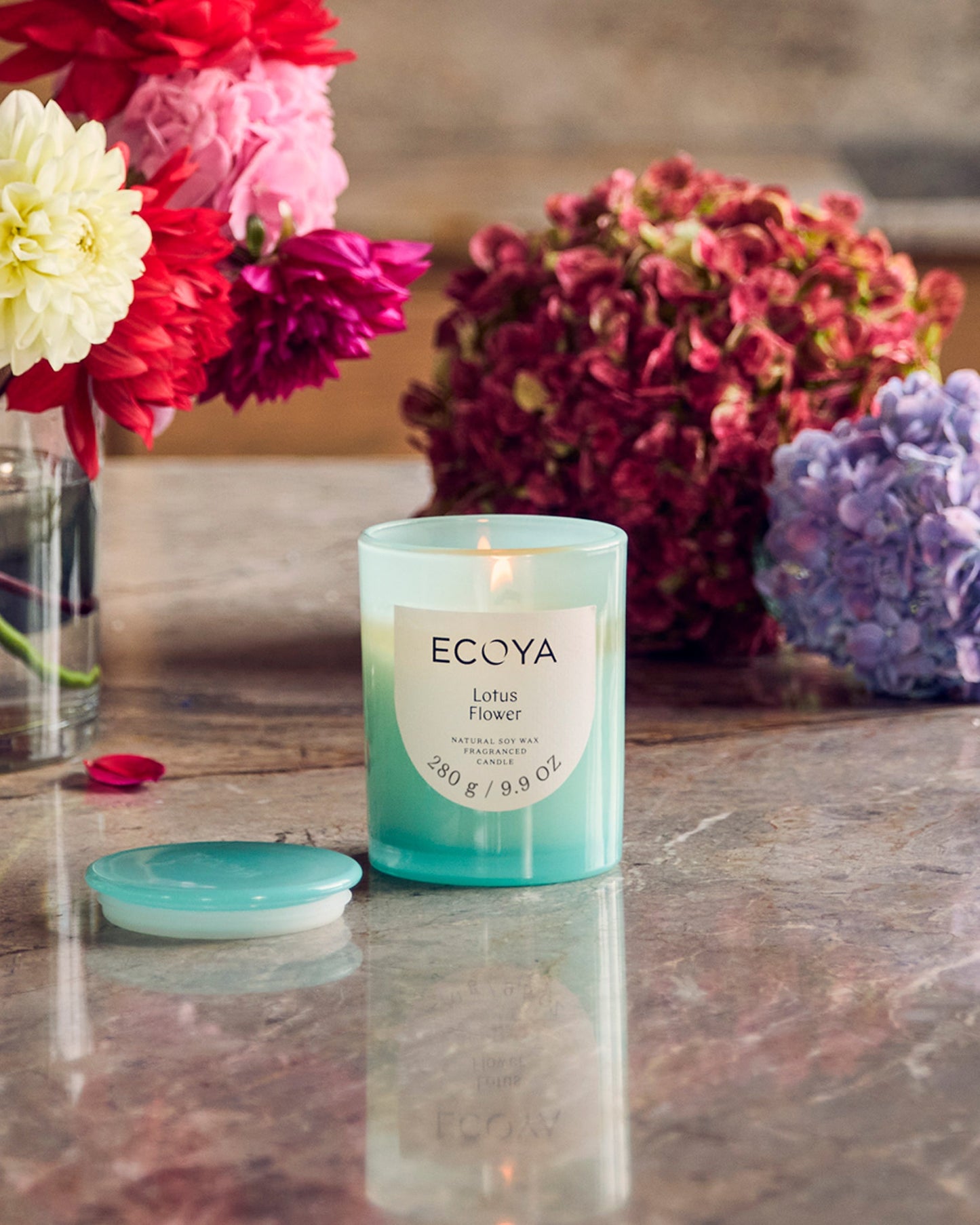 Metro Candle - Ecoya - Lotus Flower