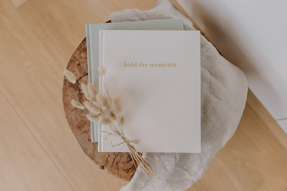 Journal - Hold the Moments