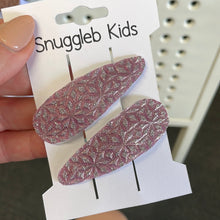 Load image into Gallery viewer, Clips - Snuggle B Kids
