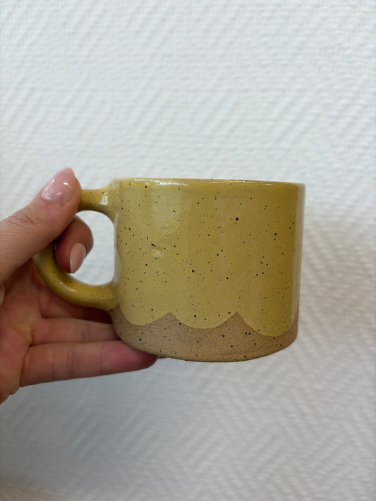 Pottery Mug - #2048