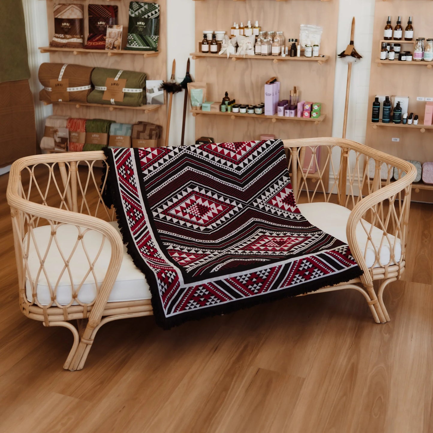 Mahana Throw - Pūmau - Awhi Company