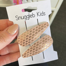 Load image into Gallery viewer, Clips - Snuggle B Kids
