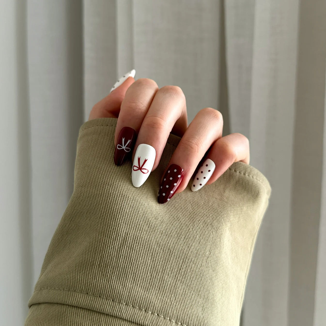 Nail Kit - Christmas Bow (Gel) - Pressing Nails