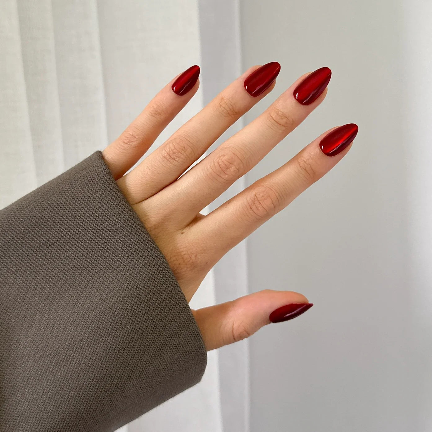 Nail Kit -  Cherry Bomb (gel) Limited Edition - Pressing Nails