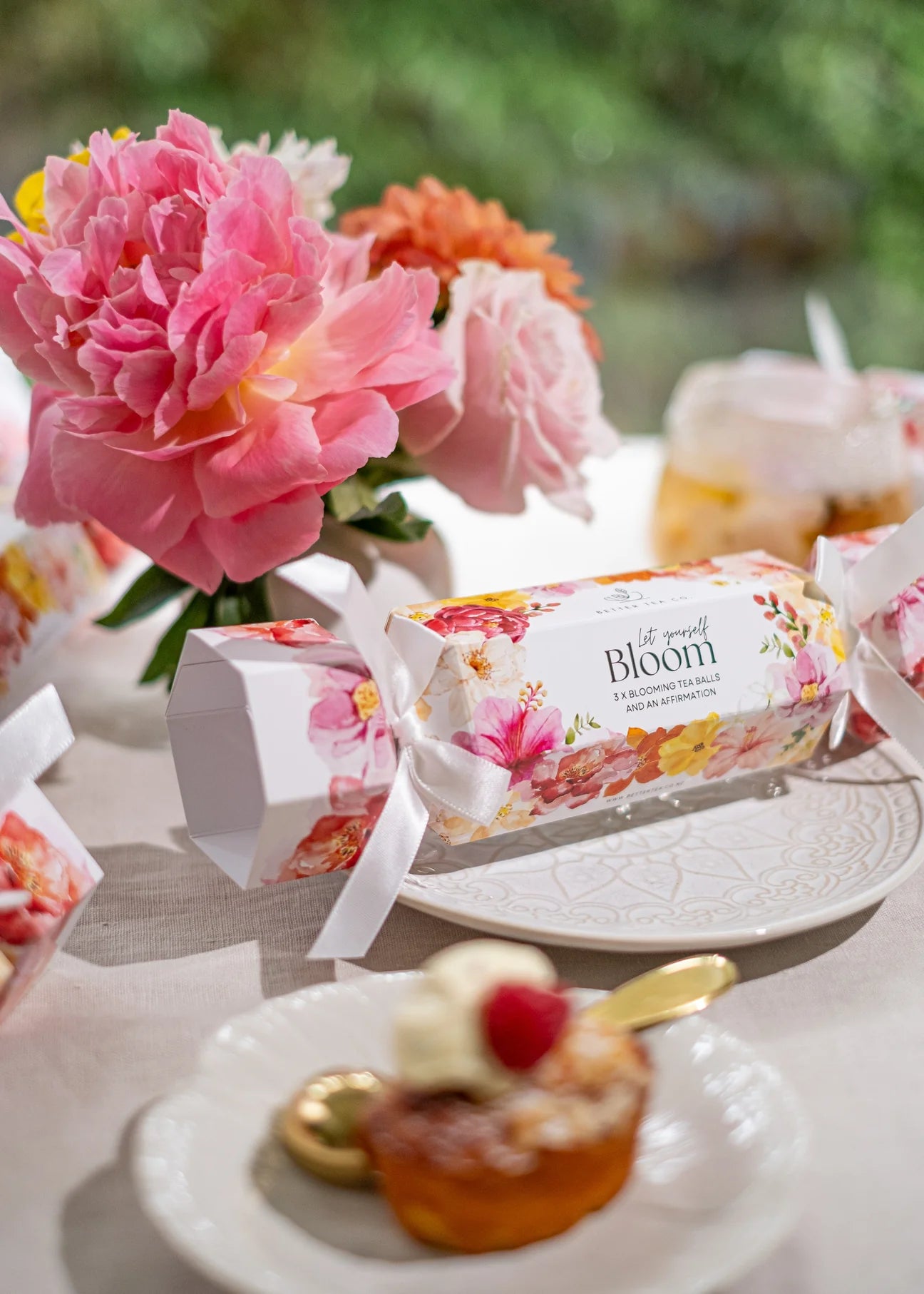 Blooming Tea Balls - Christmas Cracker - Set of 3