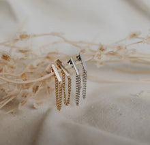 Load image into Gallery viewer, Earrings - Bar Chain
