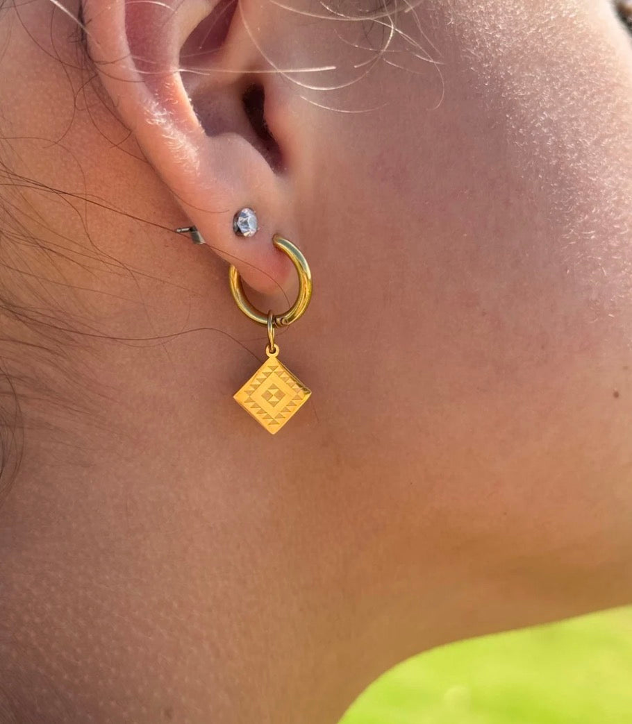 Earrings - Hineraumati Huggies - Waihonga