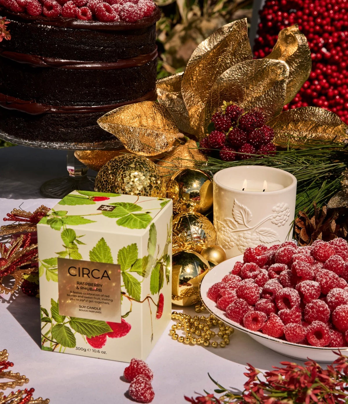 Candle - Raspberry & Rhubarb - 300g - Circa