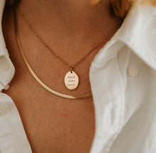 Load image into Gallery viewer, Necklace - Snake Chain
