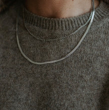 Load image into Gallery viewer, Necklace - Snake Chain
