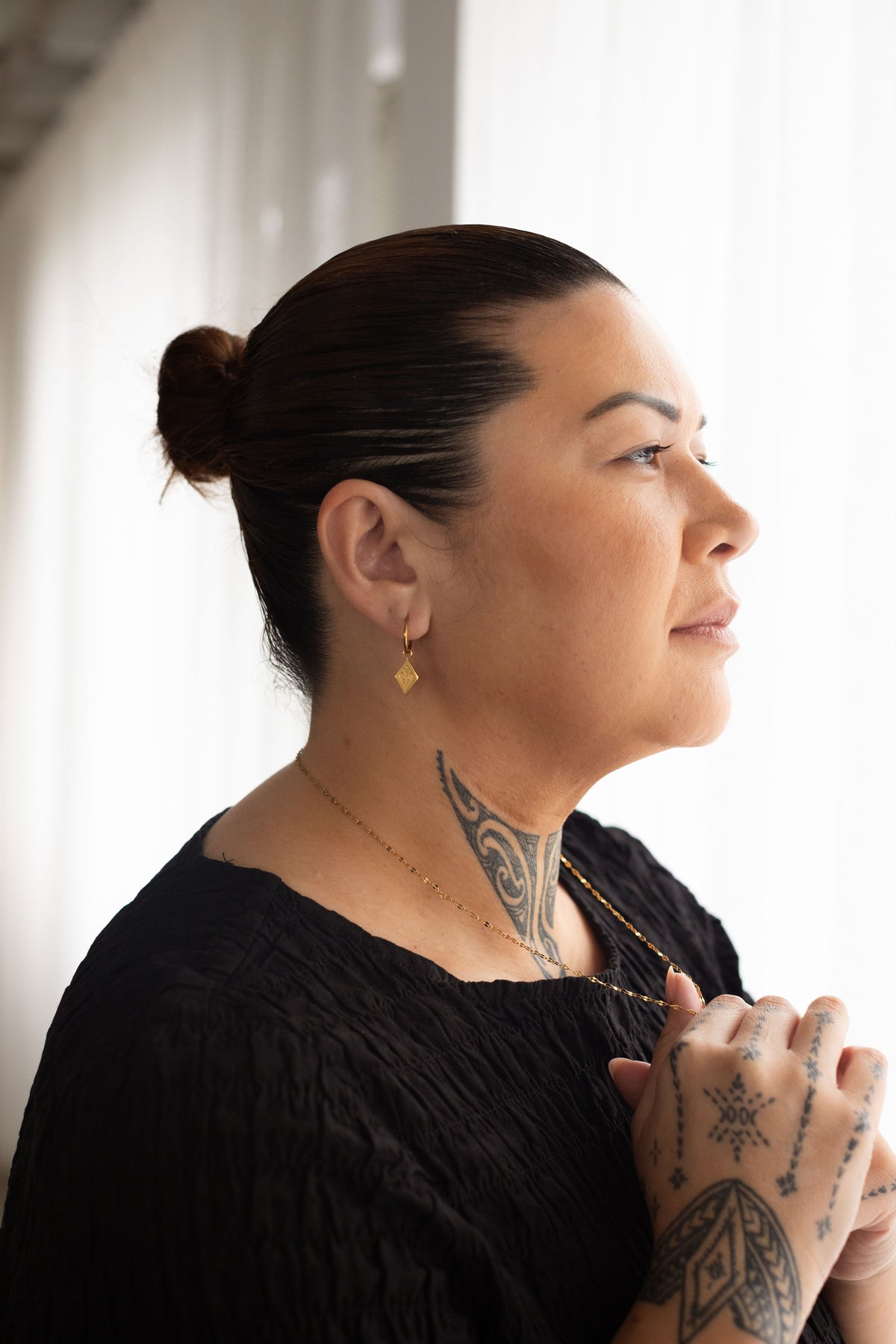 Te Manawa - Earrings (Huggies) - Haerenga - Gold