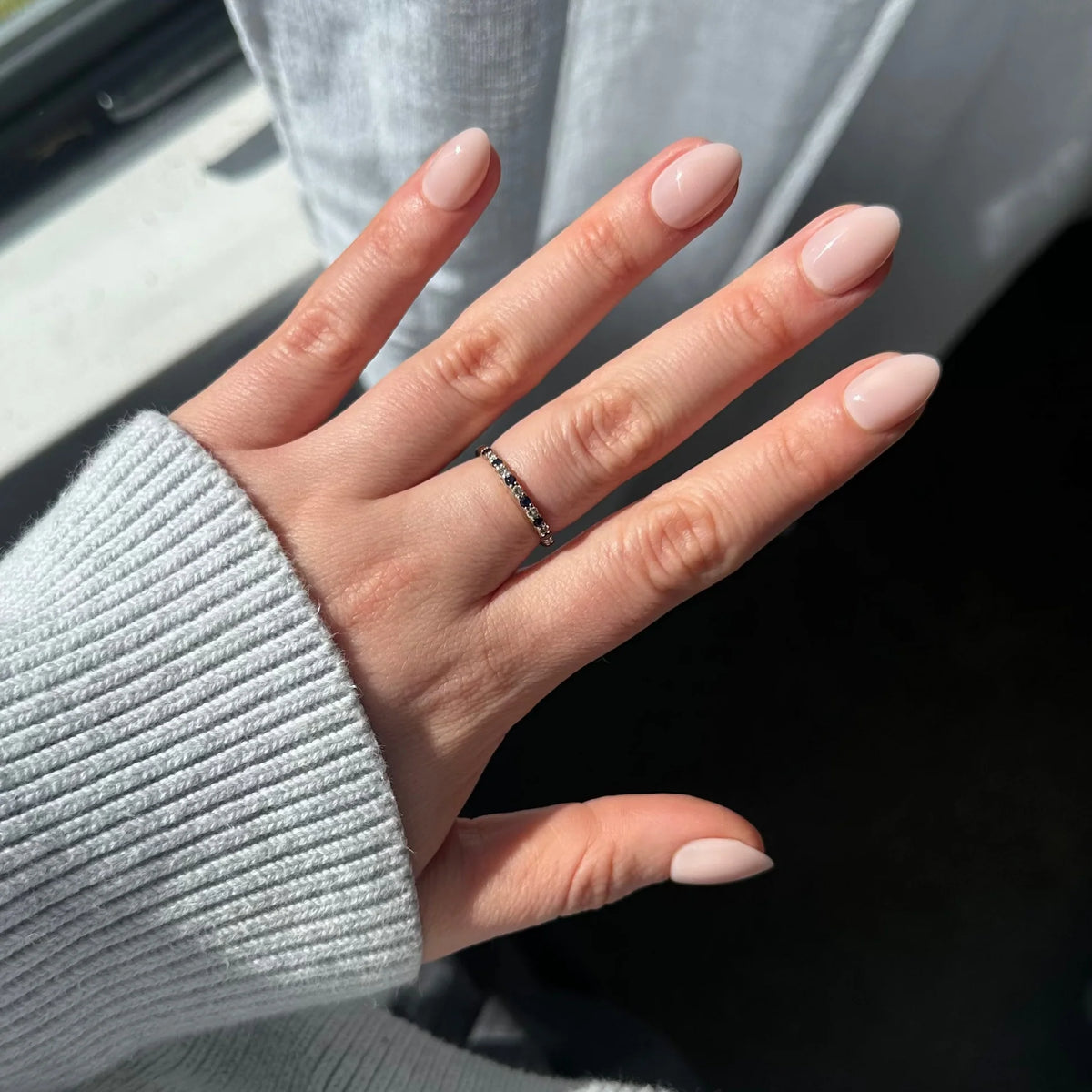 Nail Kit - Barely (gel) - Extra-Short Almond - Pressing Nails