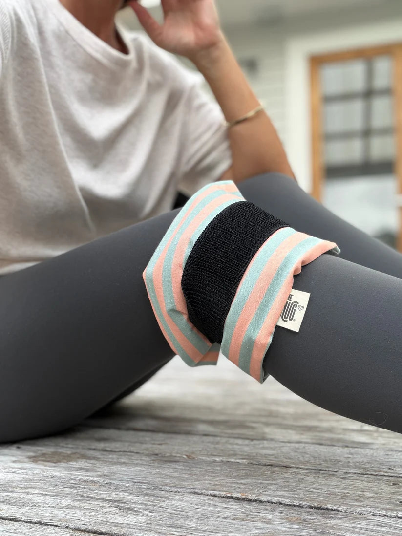 Wearable Hot and Cold Pack - The Hug Mini