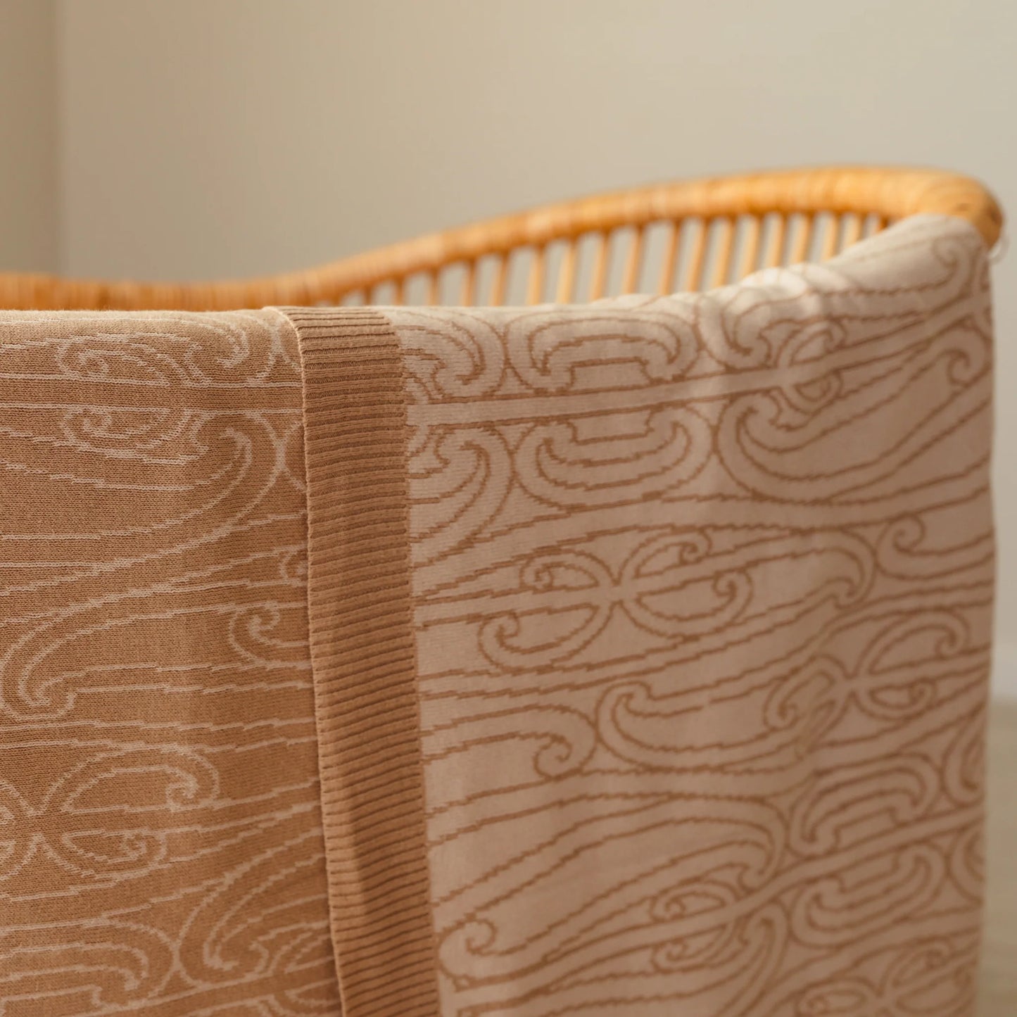 Pēpi Blanket - Knitted - Manaaki Onepū - Awhi Company