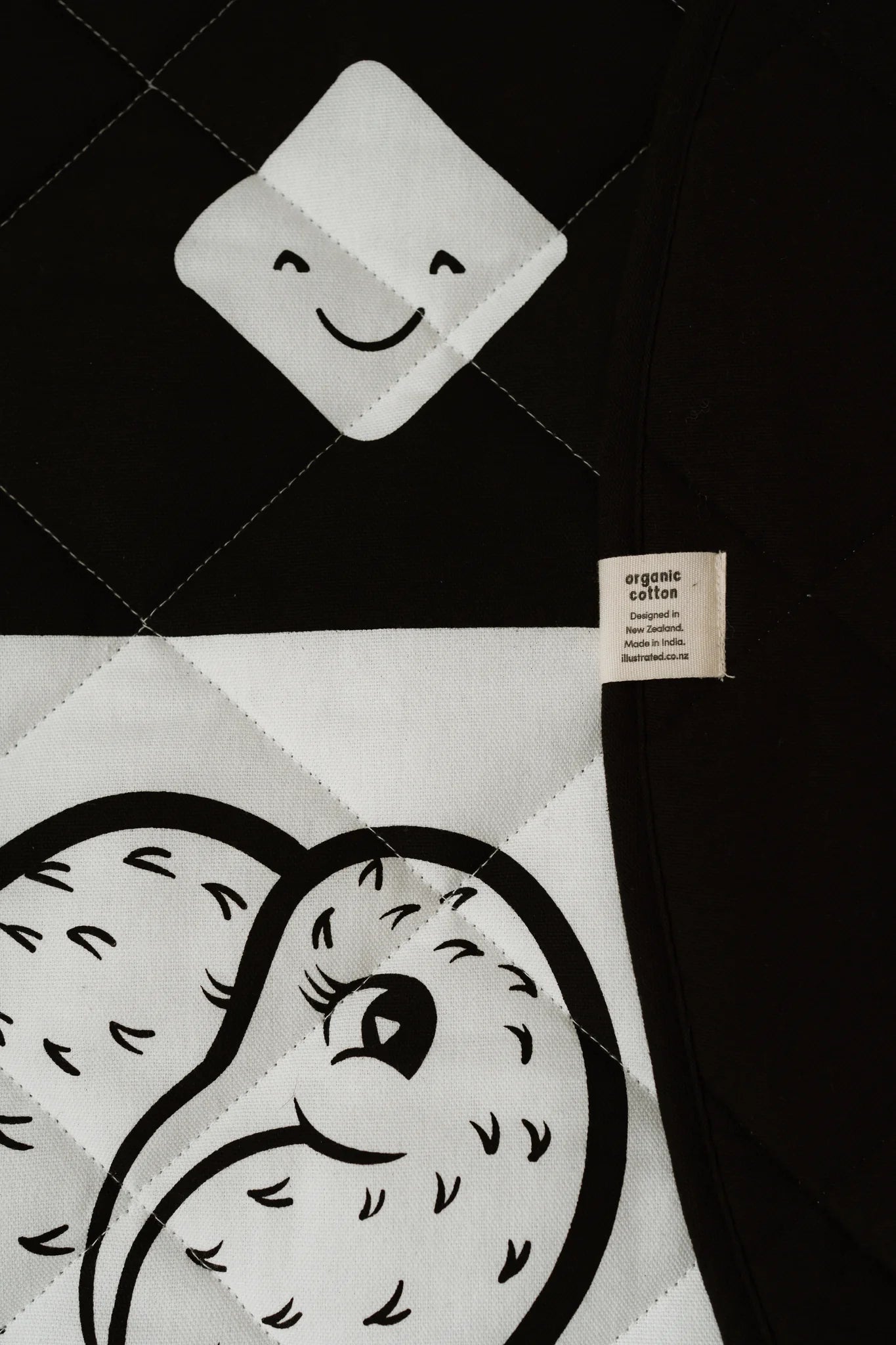Sleepy Kiwi Quilted Play Mat Black & White (Organic Cotton)