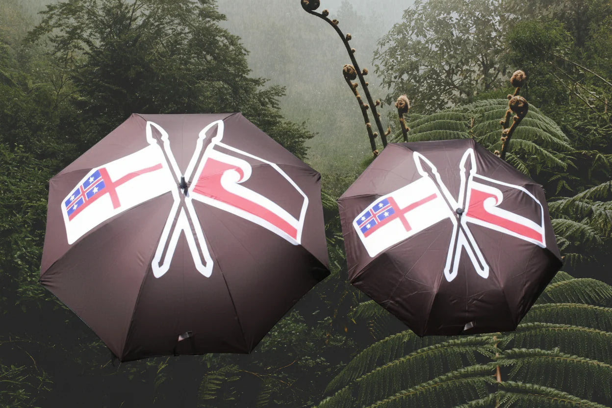 Tino / He Whakaputanga Umbrella - Whetū & Kau - Large