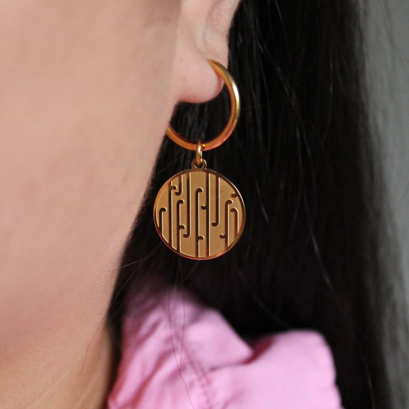 Tuku Iho Earrings - Gold - Waihonga