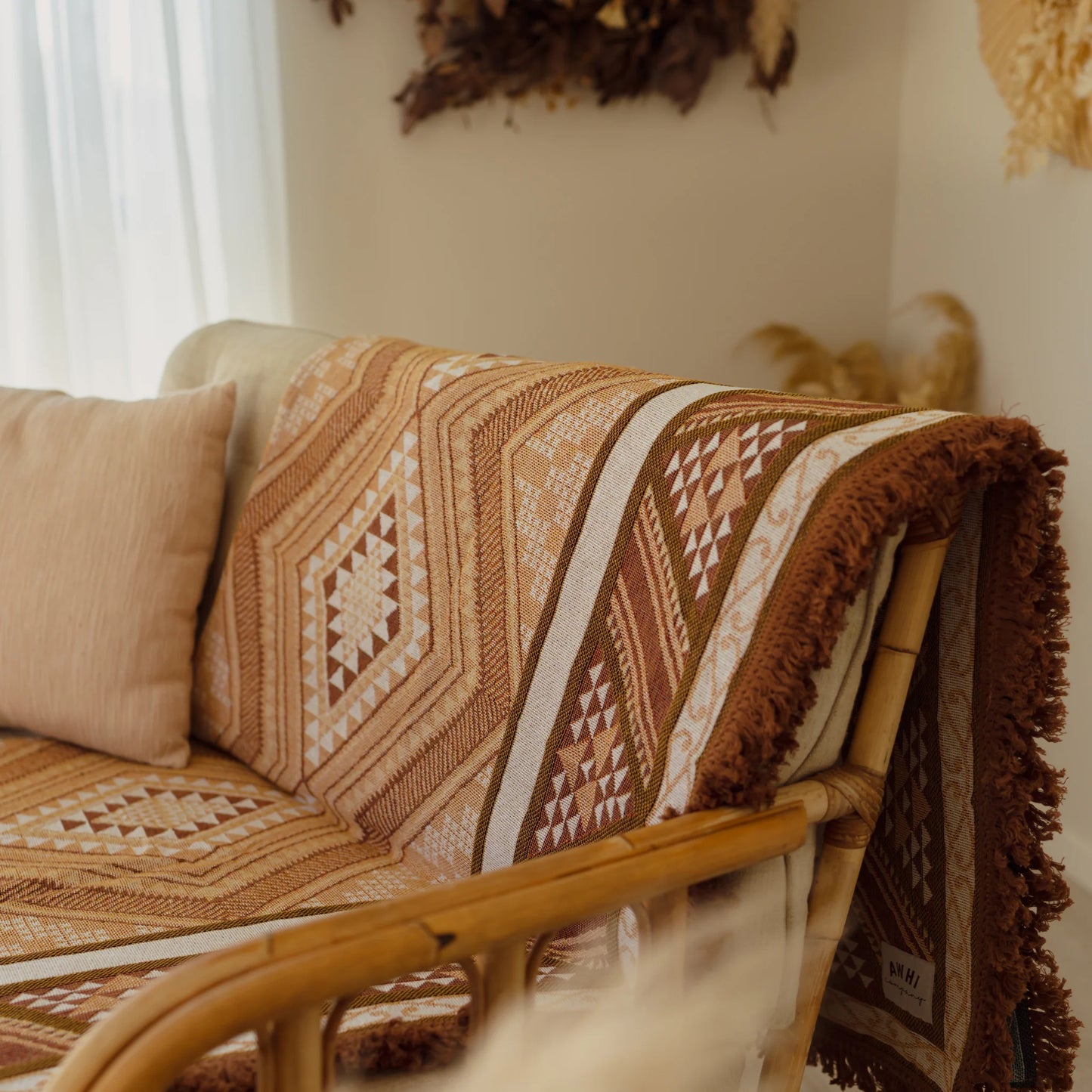 Mahana Throw - Tuneke - Awhi Company