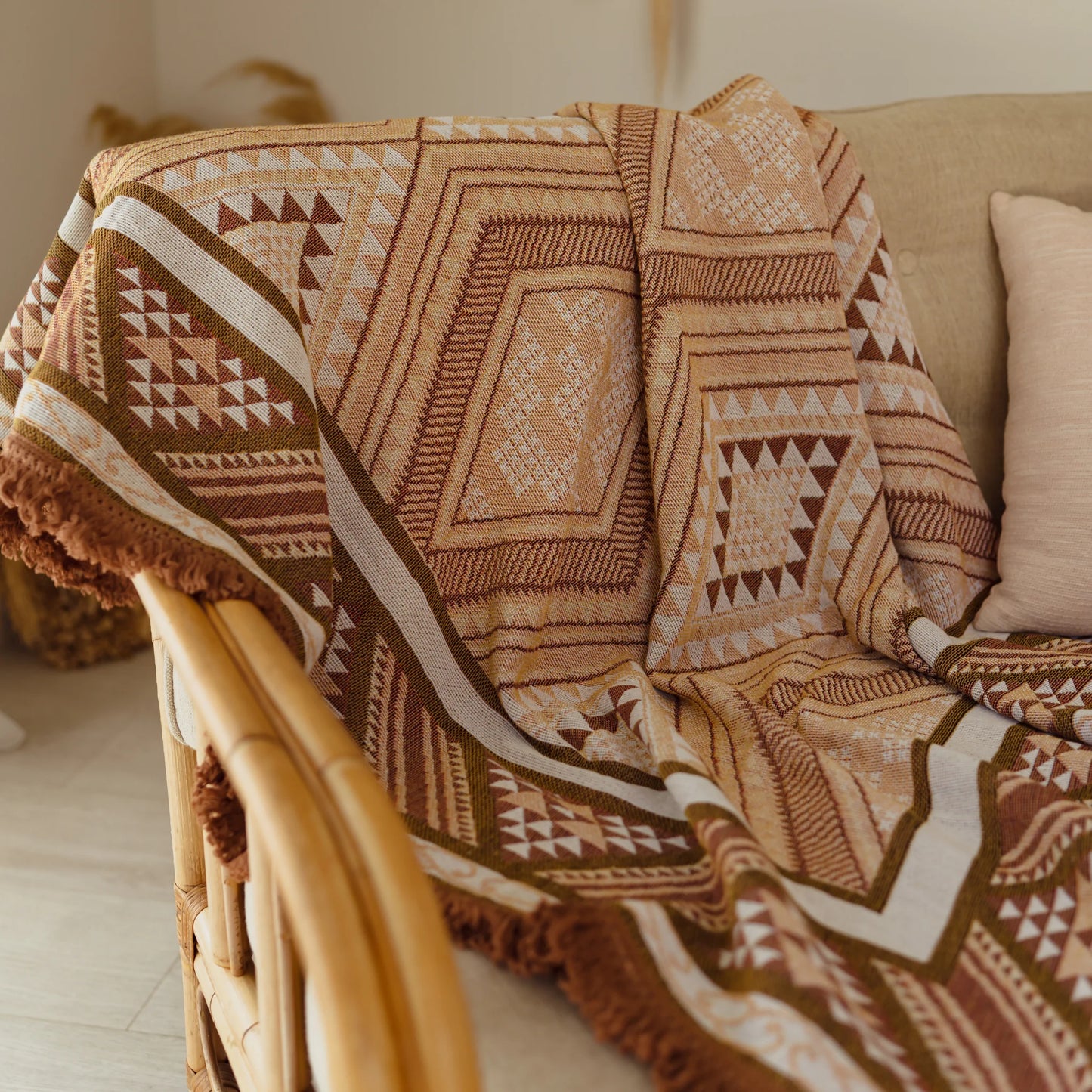Mahana Throw - Tuneke - Awhi Company