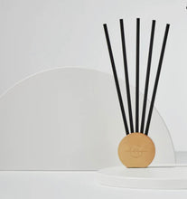 Load image into Gallery viewer, Vessel - Metal - Scent Scene - Gold - Glasshouse
