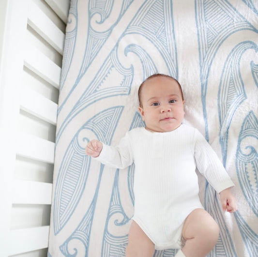 Cot Size Minky Paraikete - Kahurangi