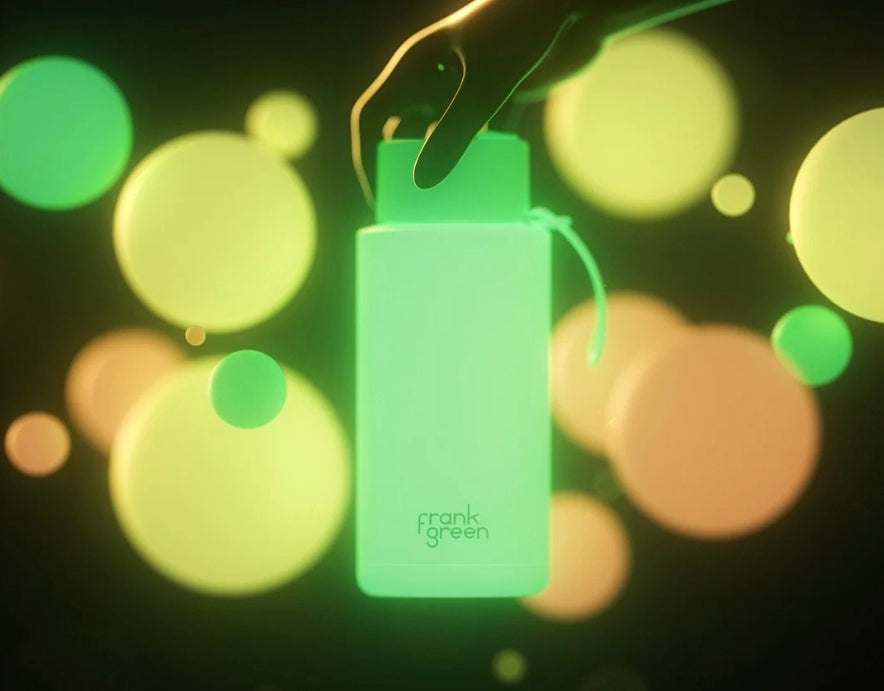 Reusable Bottle - Frank Green - 1ltr - Glow in the Dark! Aurora (Green)