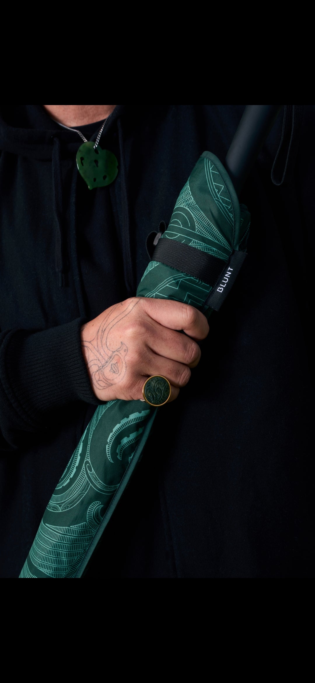 Blunt x Graham Tipene Umbrella METRO