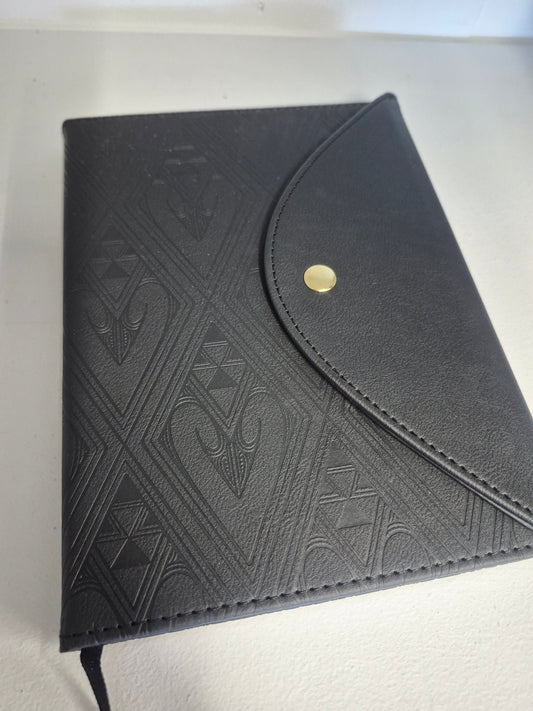 Notebook by Haerenga - Pango (Black)