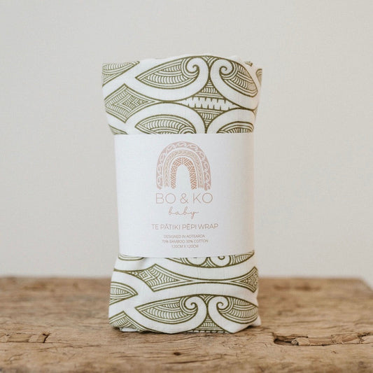 Pēpi Wrap - Te Pātiki - Green