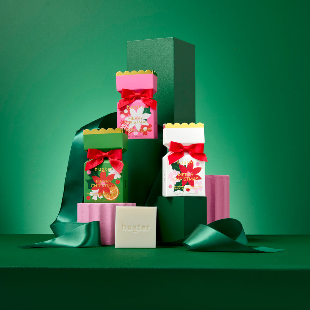 Body
Cleansing Bar
Bon Bon -
White - Xmas
Flowers
Collection - 1 x
150gm Soap -
Blackcurrant,
Citrus & Amber - Huxter